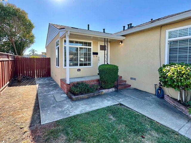 $2,800 | 2615 Renton Way | West Castro Valley