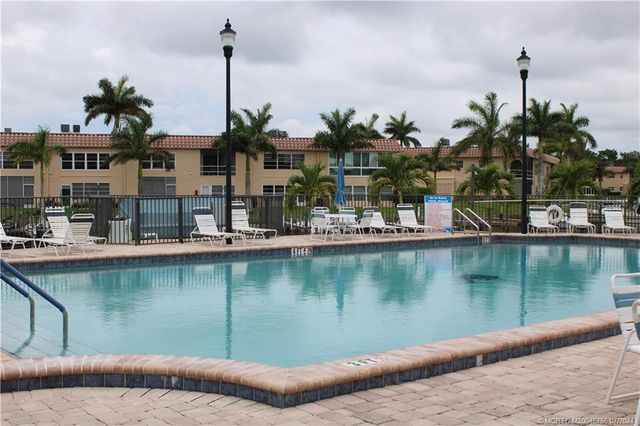 $319,900 | 2600 South Kanner Highway, Unit Q12