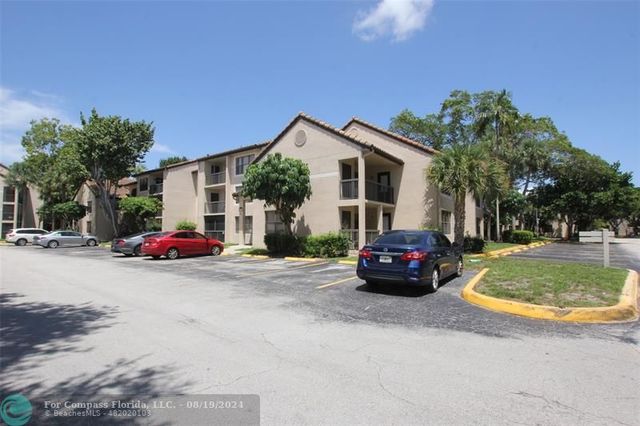 $1,900 | 4501 West McNab Road, Unit 26 | Palm Aire