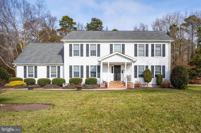 $619,900 | 166 East Mill Pond Drive | Selbyville