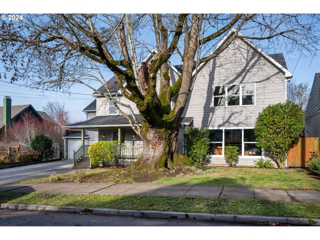 $1,125,000 | 5725 Southeast Yamhill Street | Mt. Tabor