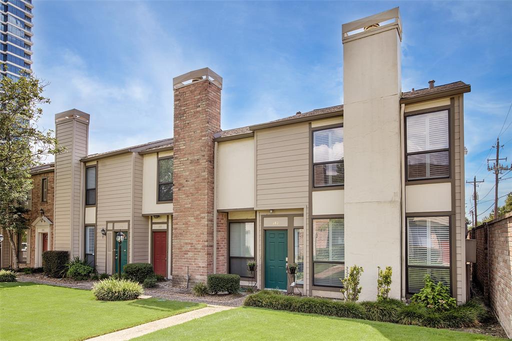 UPDATED 2 Story Condo with 2 Bedrooms and 2 and 1/2 Bathrooms in RIVER OAKS with a 2 Car Garage * Corner Location in a Courtyard.