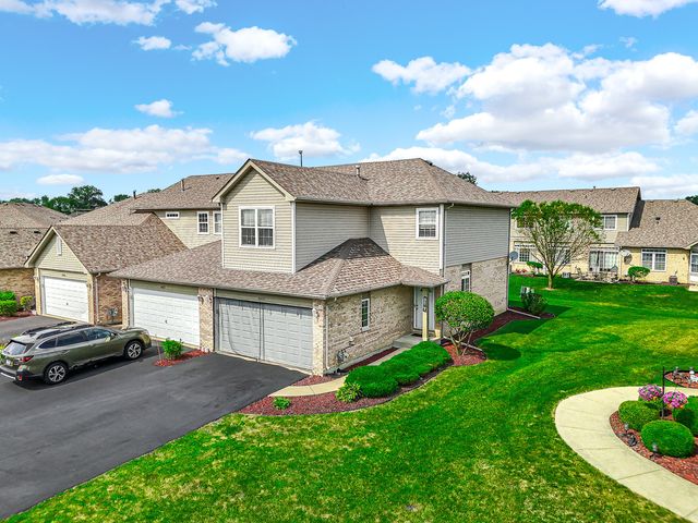 $299,500 | 18429 Millennium Drive | Tinley Park