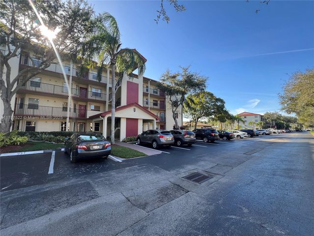 $267,000 | 1100 Southwest 128th Terrace, Unit 111U | Century Village