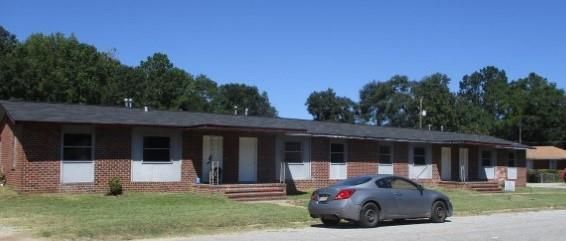 $695 | 770 Terminal Street, Unit 1 | Carver Heights