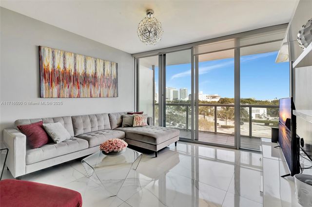 $625,000 | 888 Biscayne Boulevard, Unit 411 | Marina Blue