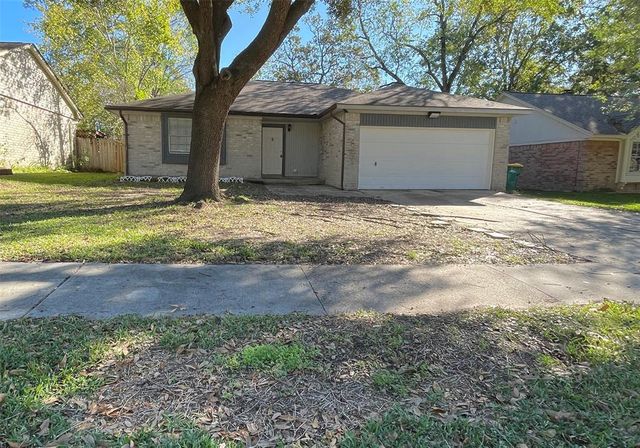 $1,675 | 224 Oxford Drive | Conroe