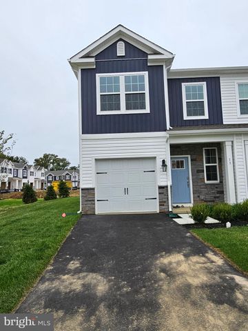 $2,900 | 13 Elliot Lane | Westampton