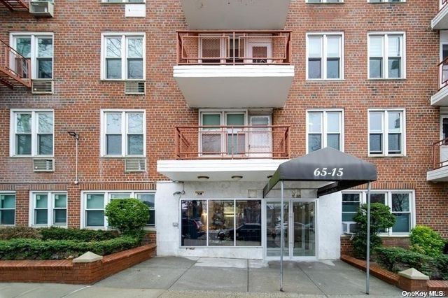 $550,000 | 65-15 Alderton Street, Unit G2 | Rego Park