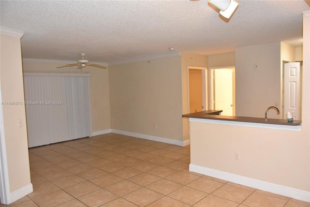 $2,350 | 2433 Centergate Drive, Unit 205 | Miramar Town Center