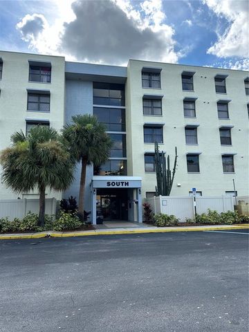 $1,500 | 701 South Madison Avenue, Unit 305 | Lakeside Crossing Condominiums