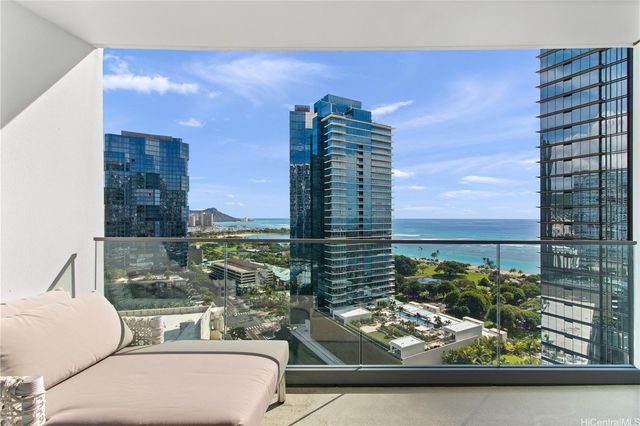 $1,820,000 | 1000 Auahi Street, Unit 2204 | Kakaako