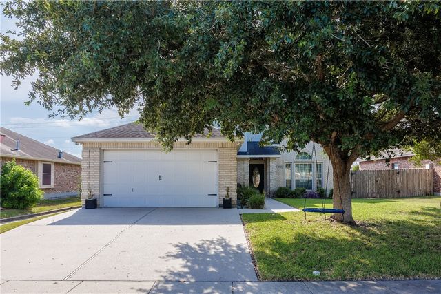 $352,000 | 4114 Crossriver Drive | Calallen