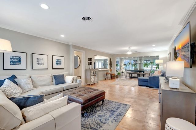 $775,000 | 415 Homewood Boulevard | Delray Beach