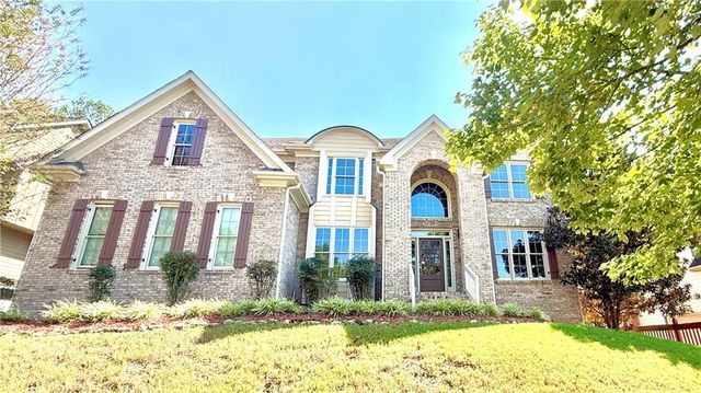 $629,000 | 2914 Olivine Drive Southeast | Stone Haven