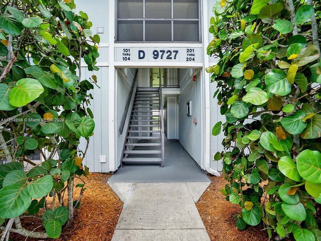 $2,400 | 9727 Hammocks Boulevard, Unit 201D | The Hammocks