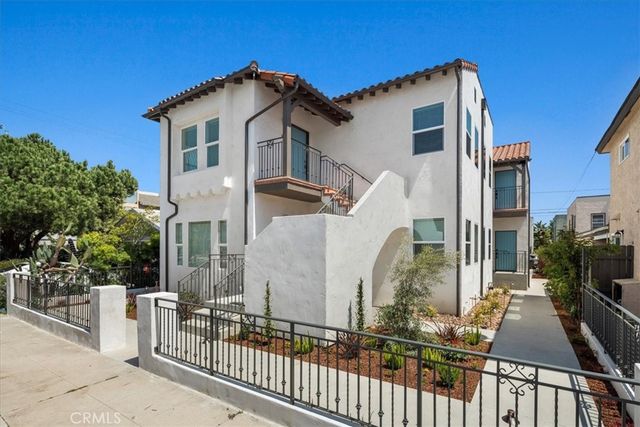 $2,300,000 | 930 Belmont Avenue | Belmont Heights