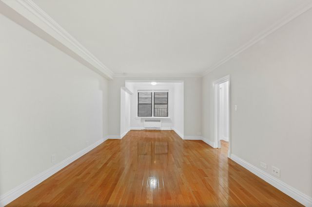 $3,825 | 108 West 15th Street, Unit 4H | Chelsea