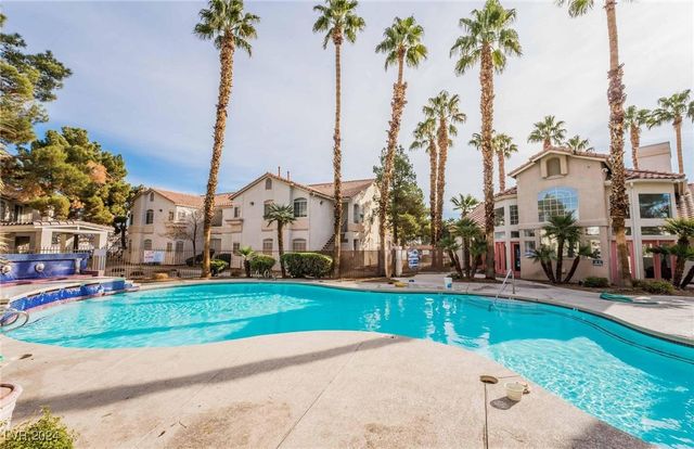 $215,900 | 1405 South Nellis Boulevard, Unit 2087 | Vegas Manor