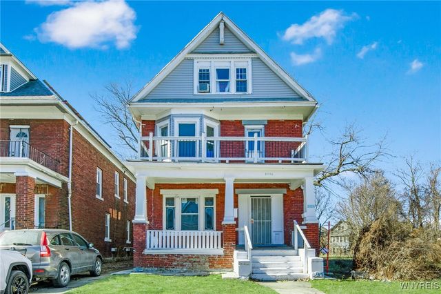 $299,900 | 2336 Fillmore Avenue | Fillmore-Leroy