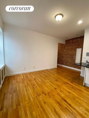 $4,800 | 1720 2nd Avenue, Unit 2C | Upper East Side