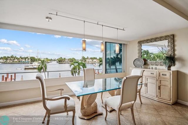 $999,999 | 215 North Birch Road, Unit 2B | Central Beach