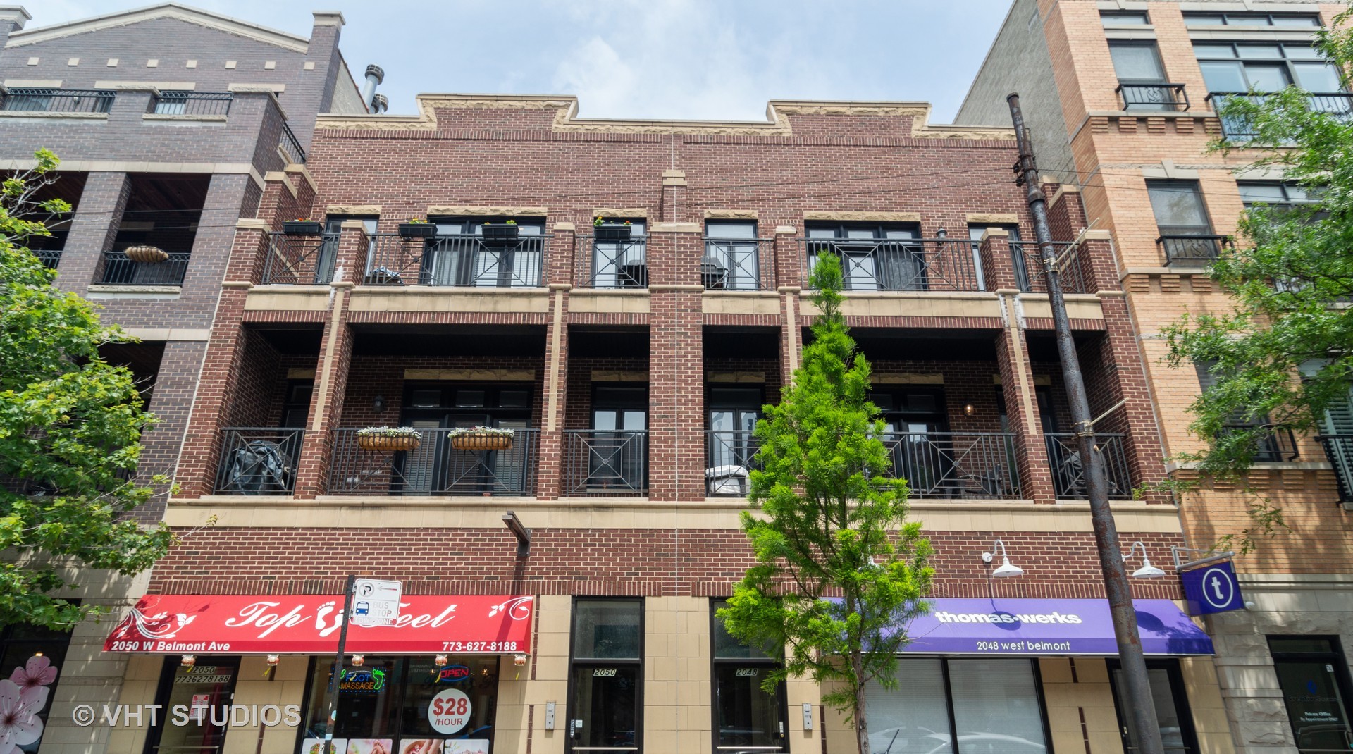 2050 West Belmont Avenue, Unit 3, Chicago, IL 60618 | Compass