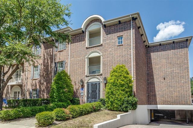 $895,000 | 3116 Rosedale Avenue, Unit 304 | Park Cities