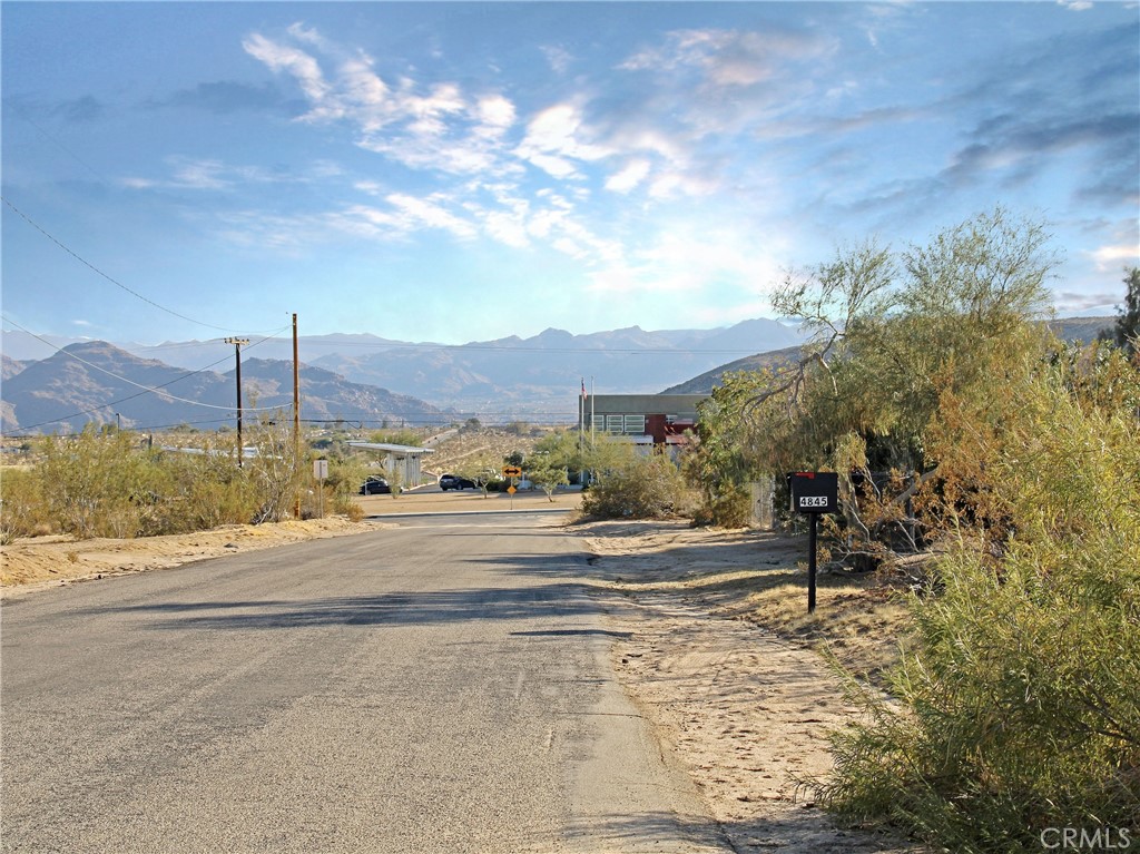 a view of a basketball court