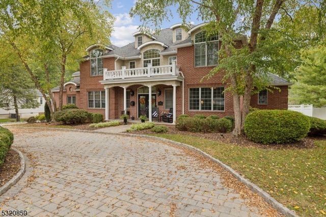 $1,749,000 | 256 Brooklake Road | Florham Park