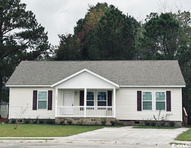 Single story home with a porch