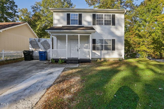 $355,500 | 2823 Cascadilla Street | Colonial Village