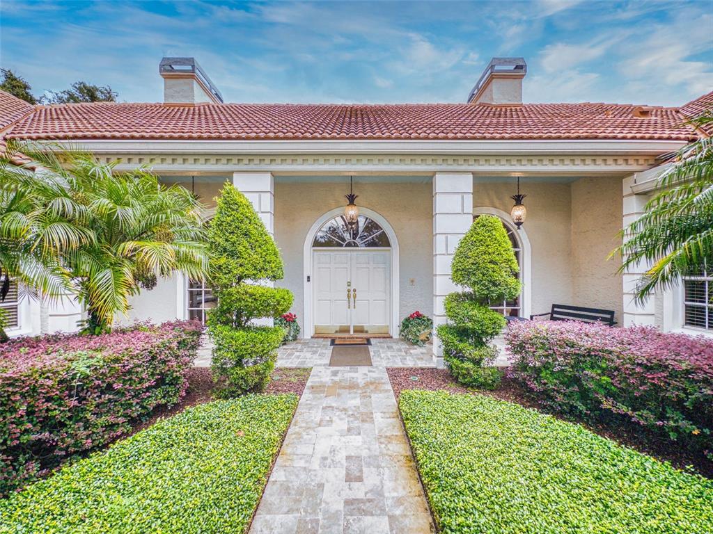 FRONT COURTYARD