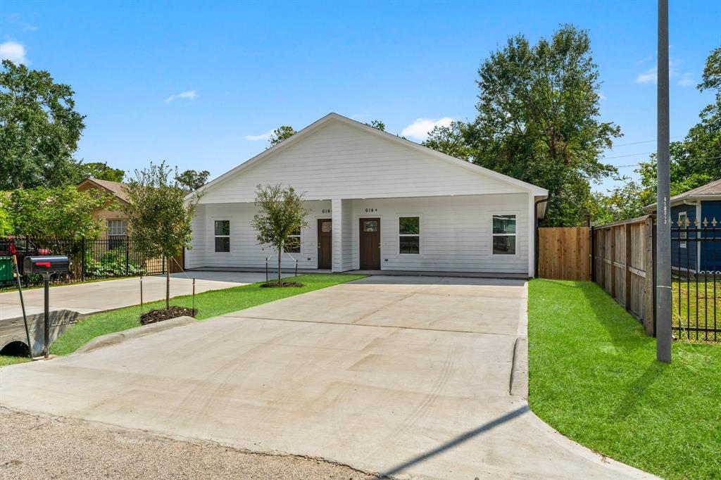 This BRAND- NEW one-story duplex is thoughtfully designed with practicality and comfort in mind! EACH unit features 3 bedrooms, 2 full bathrooms, indoor laundry room, designated parking spaces, and private backyards.