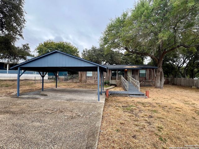 $1,700 | 11948 Grapevine Street | West San Antonio