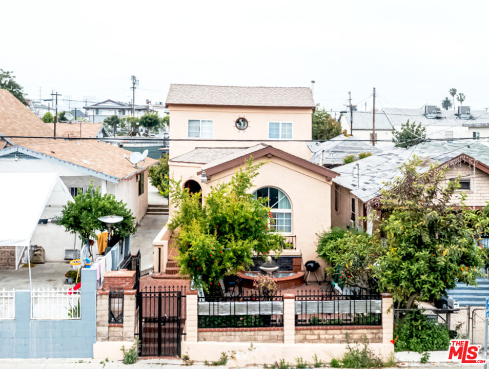 an aerial view of multiple house