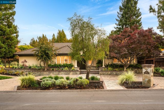 $3,750,000 | 1581 Las Trampas Road | Westside Alamo