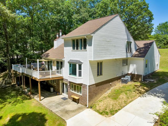 $425,000 | 4205 Loftwood Drive