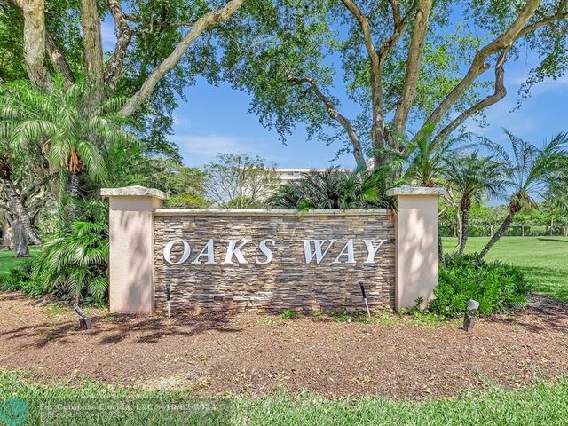 $419,000 | 3507 Oaks Way, Unit 809 | Palm Aire