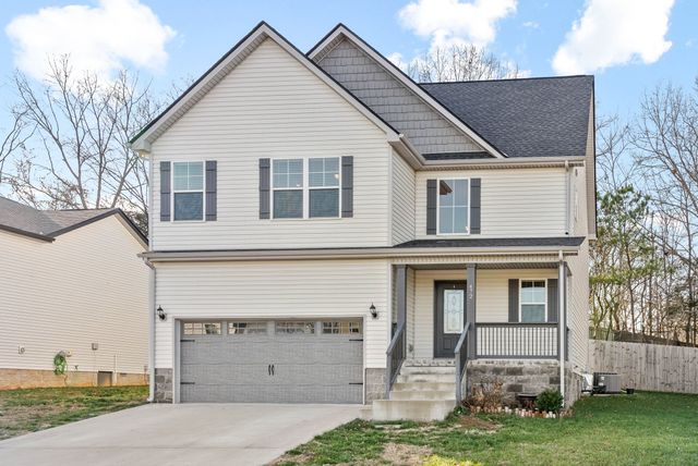 $1,995 | 472 Woodtrace Drive | Clarksville