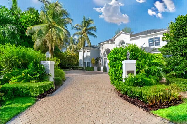 $4,495,000 | 123 San Marita Way | Ballenisles