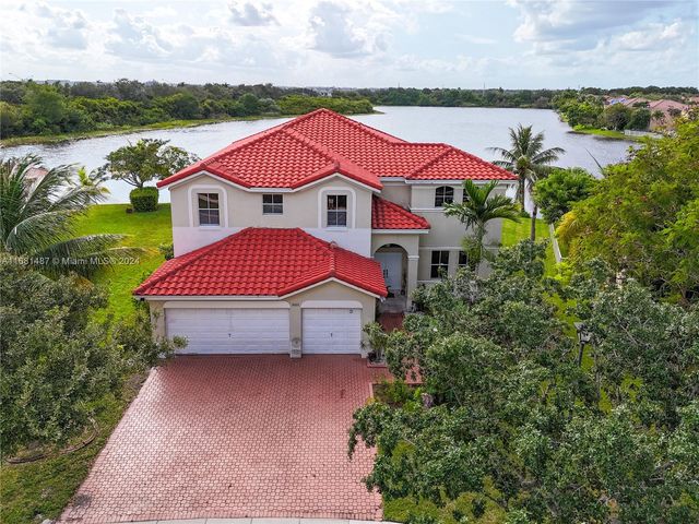 $1,150,000 | 3888 Southwest 168th Terrace | Nautica