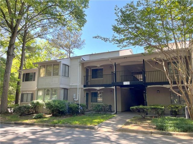 $199,900 | 3020 Wingate Way | Stonepark