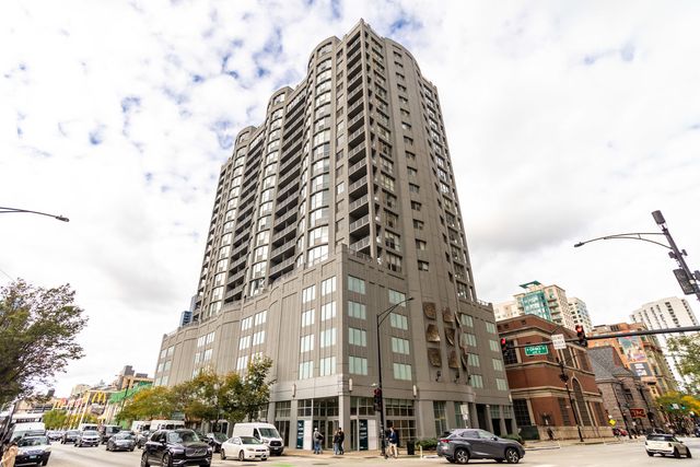 $400,000 | 600 North Dearborn Street, Unit 1511 | Millennium Centre