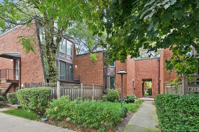 $434,900 | 2139 North Lincoln Avenue | Lincoln Park