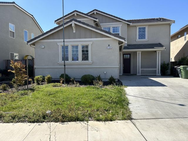 $830,000 | 1204 Palermo Court | East Salinas