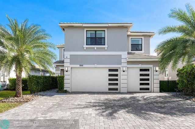 $1,249,000 | 7252 Stella Lane