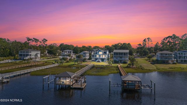 $1,999,900 | 1706 West Yacht Drive | Pinners Point