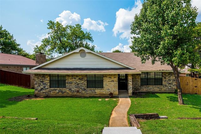 $2,500 | 709 Walnut Drive | Lewisville