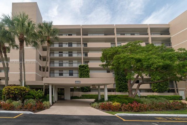 $2,800 | 6562 Boca Del Mar Drive, Unit 225 | Boca del Mar